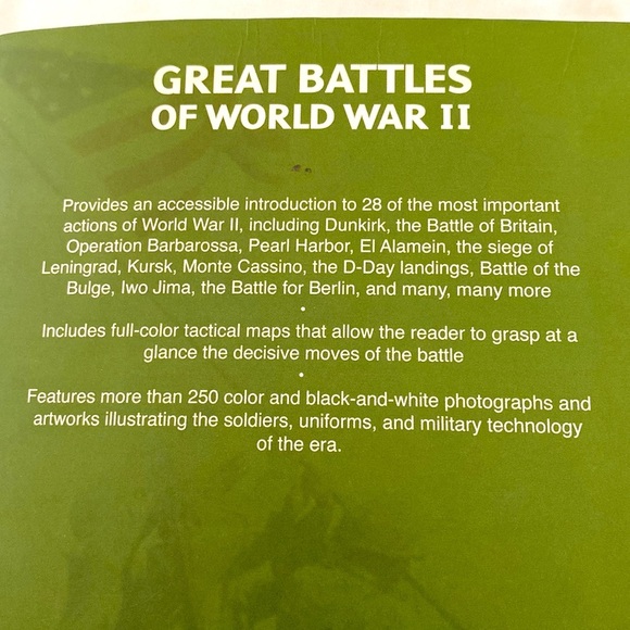 GREAT BATTLES A OF WORLD WAR 2 - PARRAGAN - DR CHRIS MANN - Picture 3 of 3